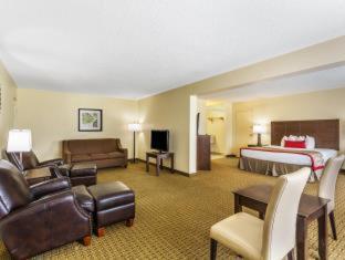 Ramada By Wyndham Houma Otel Oda fotoğraf