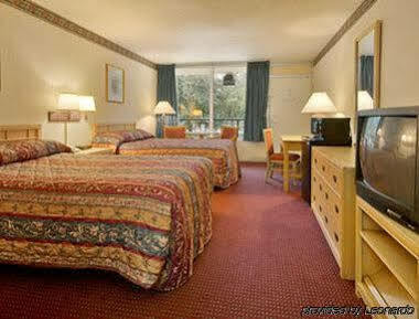 Ramada By Wyndham Houma Otel Dış mekan fotoğraf